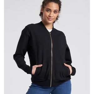 NWT Universal Standard Brooke Bomber in Black